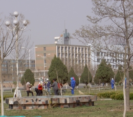 Peoples Cultural Square - cleaning up (2)